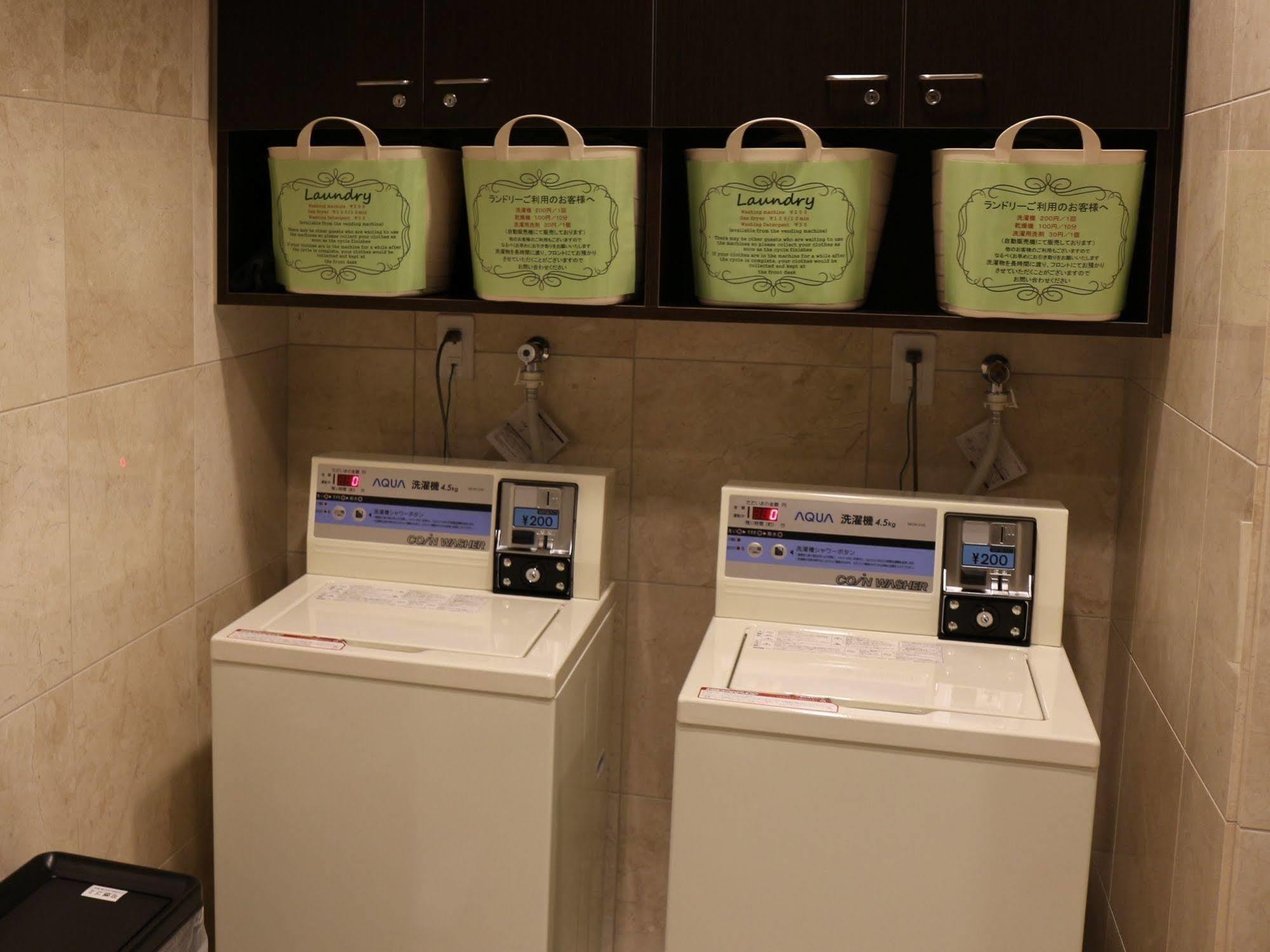 Toyoko Inn Hokkaido Sapporo-eki Minami-guchi Eksteriør billede