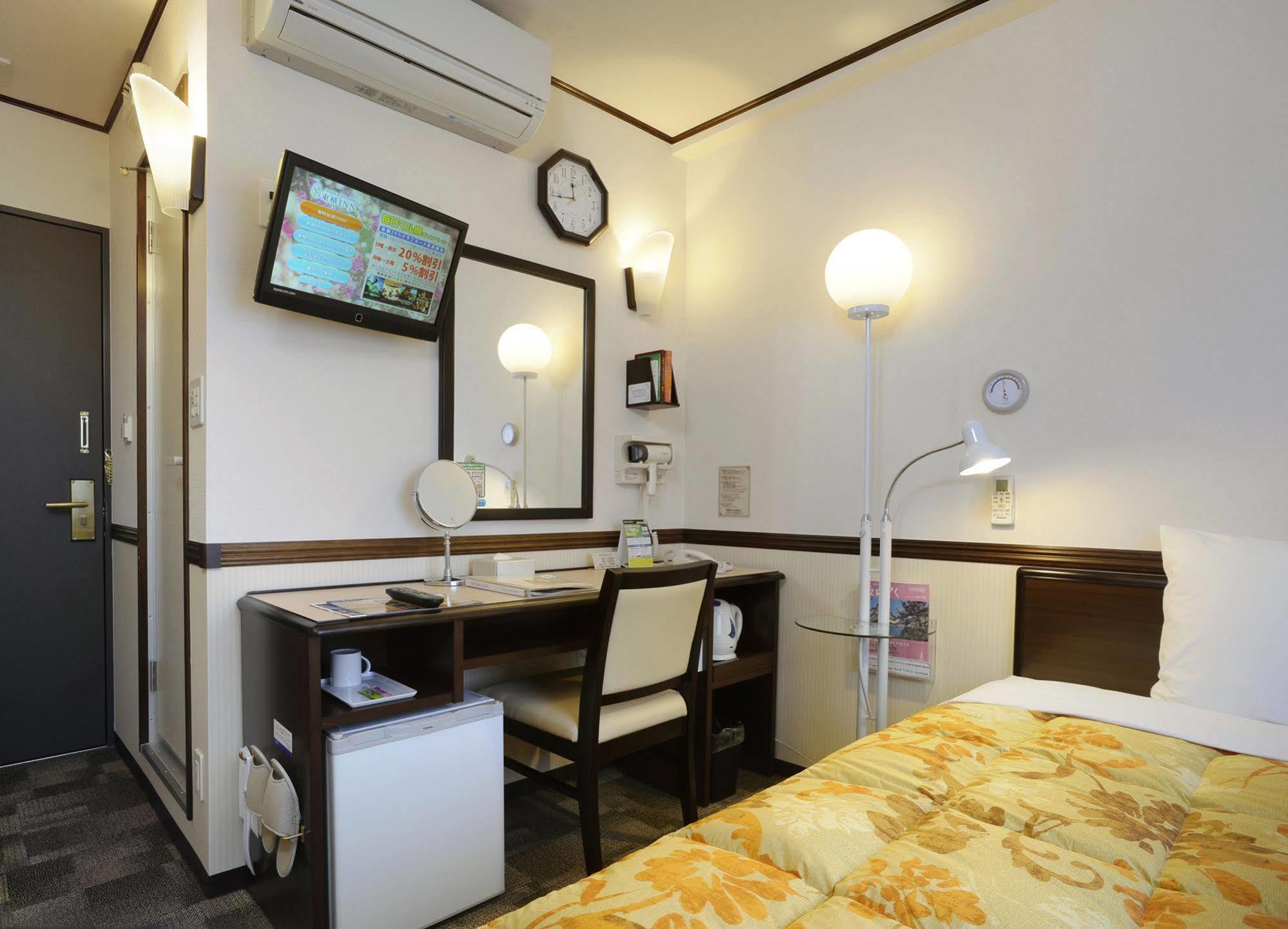Toyoko Inn Hokkaido Sapporo-eki Minami-guchi Eksteriør billede